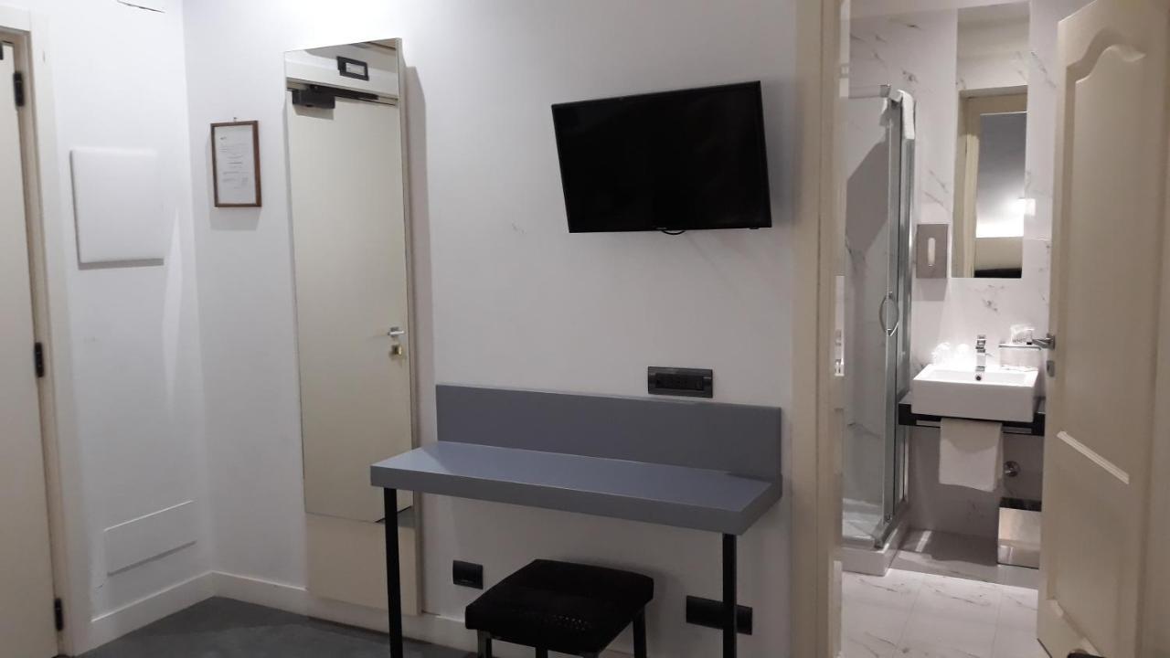 Hotel Crosti 3*
