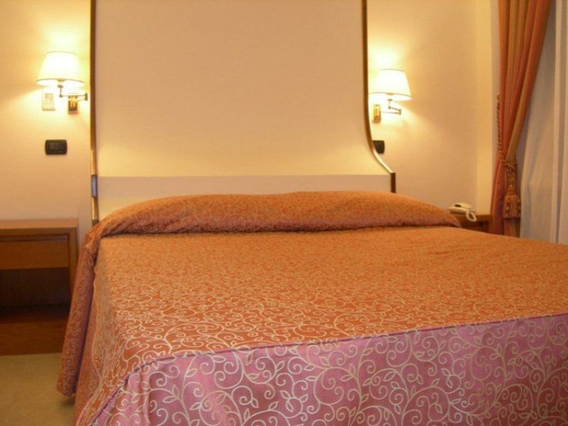 Crosti Hotel Rom